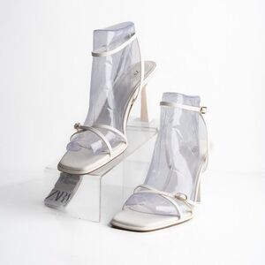 Zara Womens Crossed Strap Heels Sandals White Leather 2337/110 US 9 EU 40 NWT